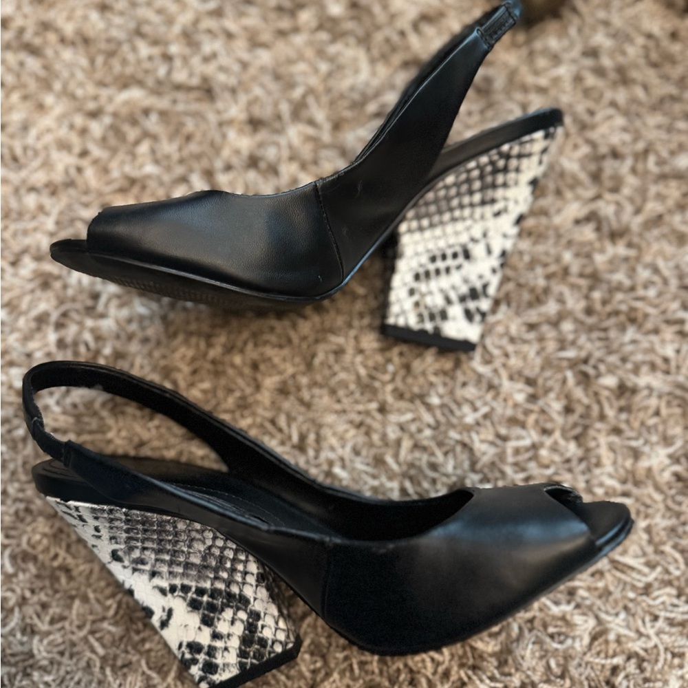 Calvin Klein Black Slingback Peep-Toe wedge Heels with Snake-Print Block Heel
